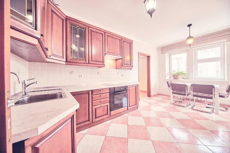 Роскошная 3К Квартира 170М2 На Оболонской Набережной Kiev Buitenkant foto